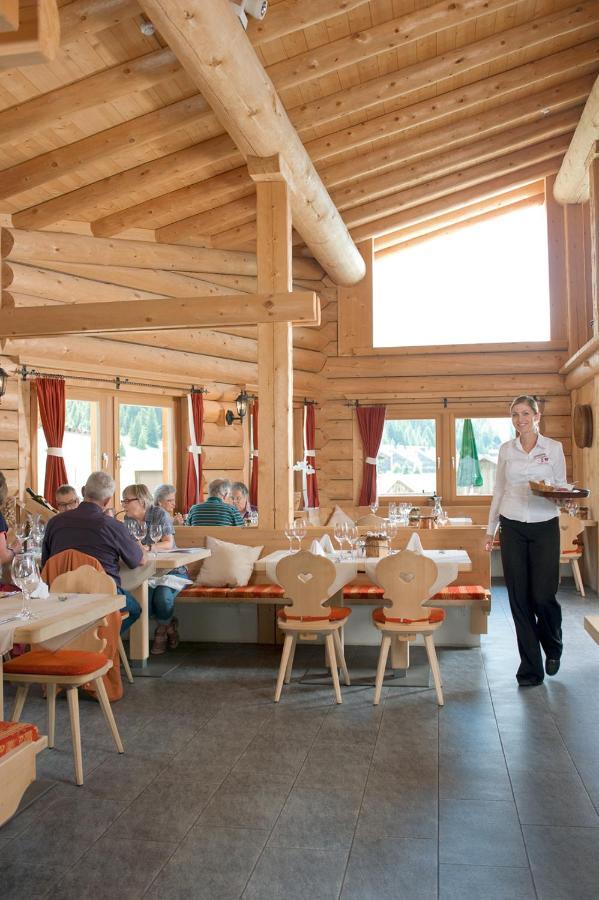Alpenhof Hotell Davos Exteriör bild